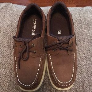 Sperry topsider